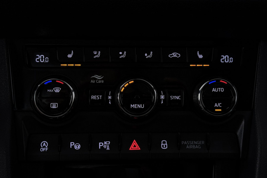 Škoda Kodiaq 1.5 TSI Business Edition Plus 7p. (PANORAMADAK, TREKHAAK WEGKLAPBAAR, STUUR-/STOELVERWARMING, CAMERA, MASSAGE STOELEN