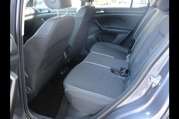 Volkswagen T-Cross 1.0 TSI Style | APPLE CARPLAY / ANDROID AUTO | ADAPTIEVE CRUISE CONTROL |