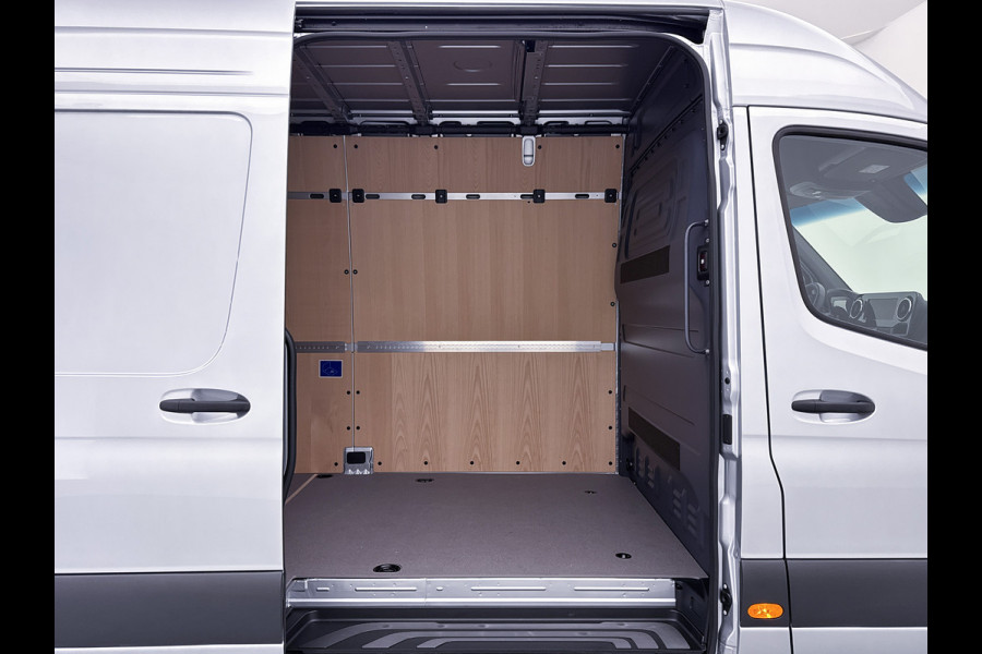Mercedes-Benz Sprinter 317 CDI L3H2 Led Navigatie Led Parkeerpakket Betimmering Adaptieve Cruise Control