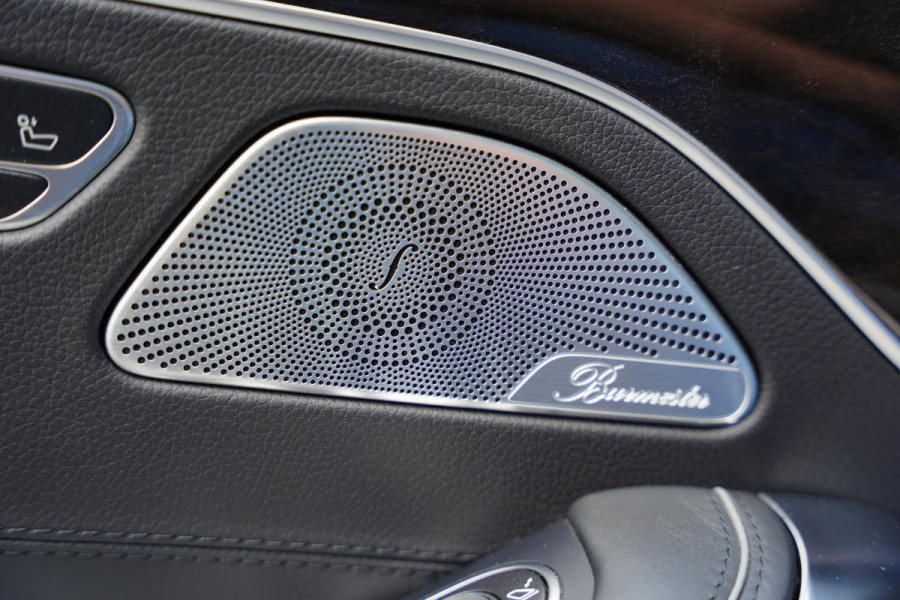 Mercedes-Benz S-Klasse 63 AMG Cabriolet 4-Matic / Nachtzicht / Burmester