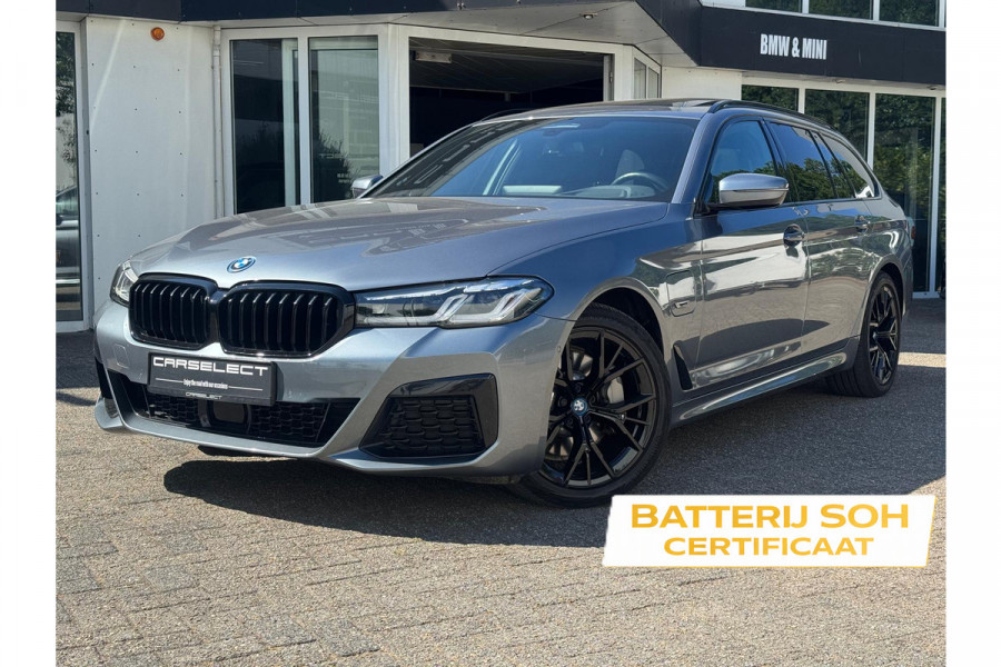 BMW 5 Serie Touring 530e M Sport | Soft Close | Head-Up | Comfort | Harman/Kardon | Panoramdak