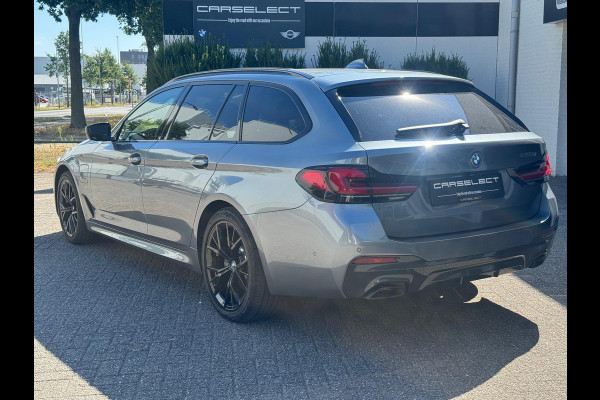 BMW 5 Serie Touring 530e M Sport | Soft Close | Head-Up | Comfort | Harman/Kardon | Panoramdak