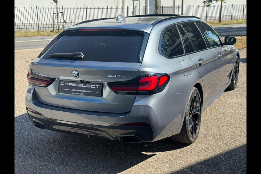BMW 5 Serie Touring 530e M Sport | Soft Close | Head-Up | Comfort | Harman/Kardon | Panoramdak