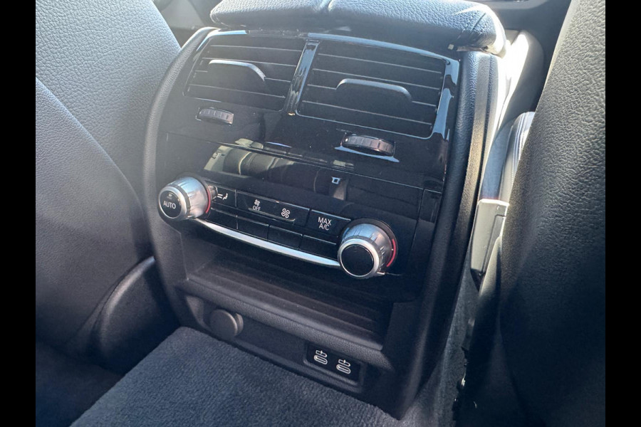 BMW 5 Serie Touring 530e M Sport | Soft Close | Head-Up | Comfort | Harman/Kardon | Panoramdak