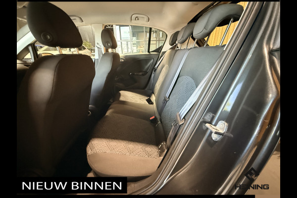 Opel Corsa 1.4 Favourite. Airco. Cruise. Trekhaak. 78000 km met NAP