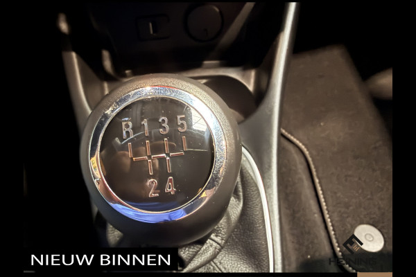 Opel Corsa 1.4 Favourite. Airco. Cruise. Trekhaak. 78000 km met NAP