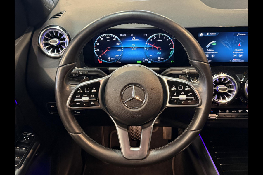 Mercedes-Benz B-Klasse 250 e 18''/Sfeerverlichting/Navigatie/Camera/DAB/PDC v+a/Stoelverwarming/Apple Carplay & Android Auto