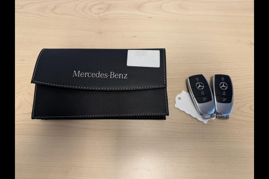 Mercedes-Benz B-Klasse 250 e 18''/Sfeerverlichting/Navigatie/Camera/DAB/PDC v+a/Stoelverwarming/Apple Carplay & Android Auto