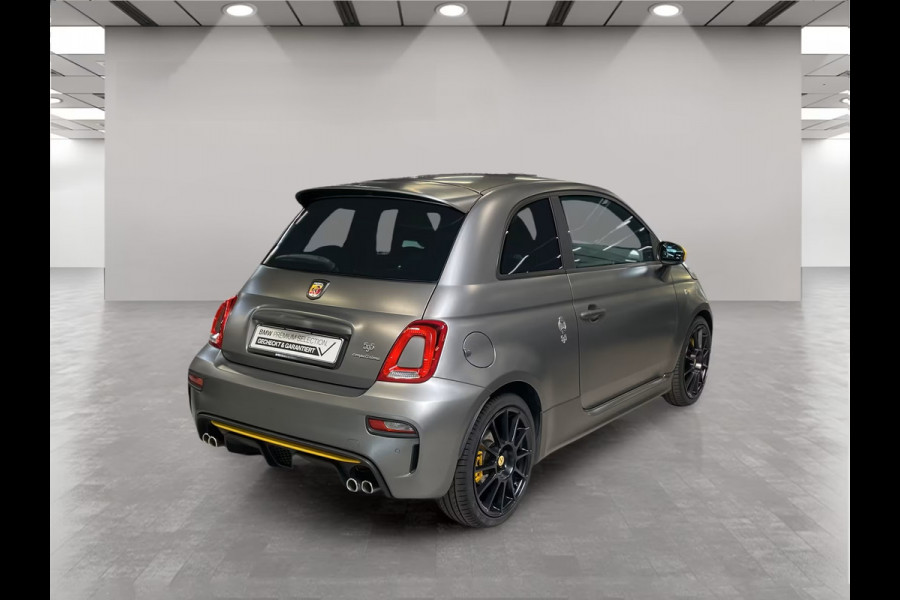 Fiat 500 1.4 T-Jet Abarth Competizione 70th Anniversary