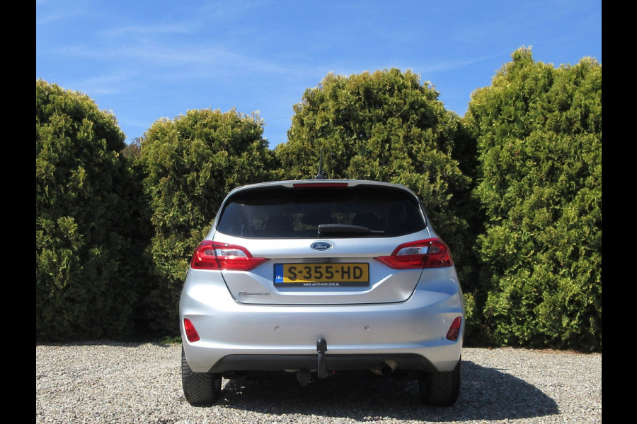 Ford Fiesta 1.0 EcoBoost Automaat *Navi * Camera * Trekhaak *