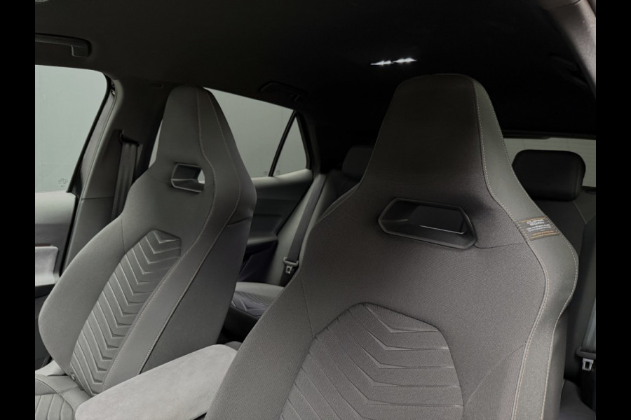 CUPRA Born CUPRA Born 546 km Limited 84 kw Adaptive cruise control, Achteruitrijcamera,Head-up