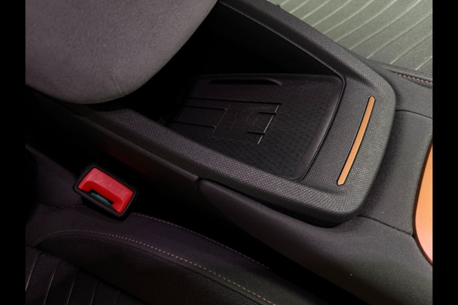 CUPRA Born CUPRA Born 546 km Limited 84 kw Adaptive cruise control, Achteruitrijcamera,Head-up