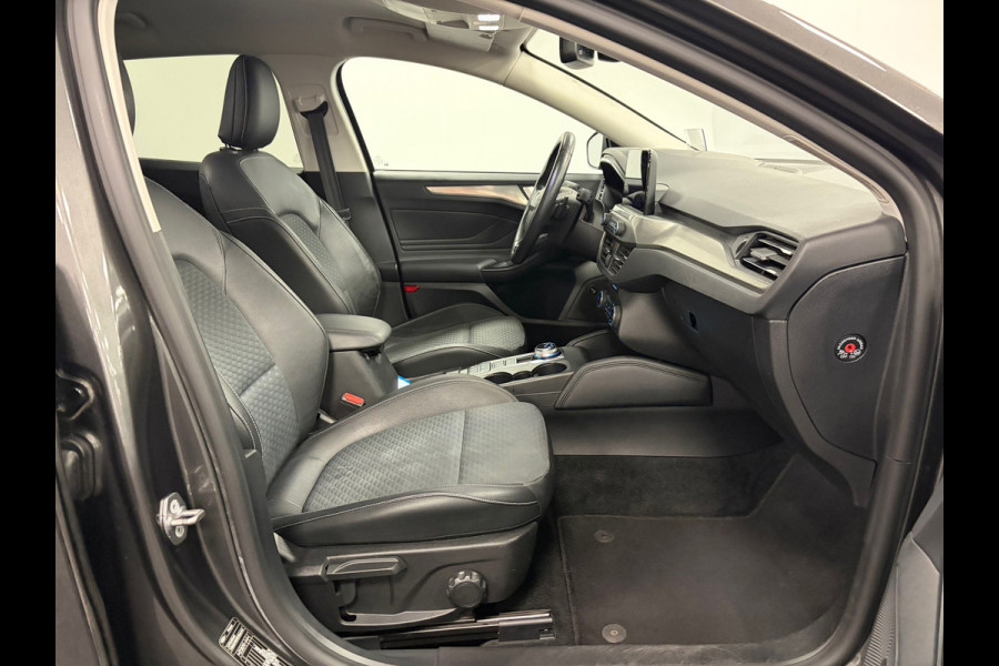 Ford FOCUS Wagon 1.5 EcoBoost*Automaat*Head-up*Winter-Pakket*elect-Klep*Apple-Carplay*PDC*