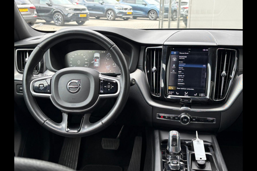 Volvo XC60 2.0 T8 Twin Engine AWD Inscription Pano-dak/Trekhaak/Luchtvering/Stoelverwarming