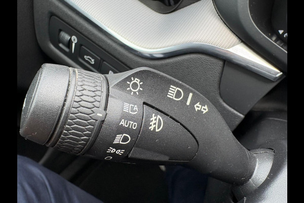 Volvo XC60 2.0 T8 Twin Engine AWD Inscription Pano-dak/Trekhaak/Luchtvering/Stoelverwarming