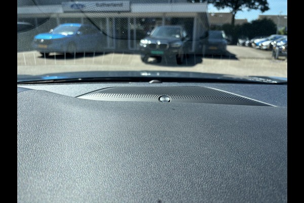 Ford Kuga 2.5 PHEV Titanium X 225pk Adaptieve Cruise | Winterpack | Dodehoeksensoren | Achteruitrijcamera | Elektrische Achterklep | B&O Audio