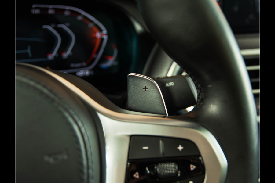 BMW X4 xDrive20i M-SPORT | PANO | H/K | 21"
