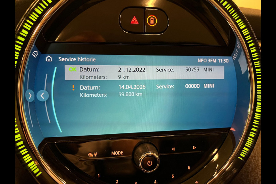 MINI Cabrio 2.0 Cooper S JCW 18'' JCW-STOELEN/NAVI/H-UP/H-KARDON/CAM/DAB/CARPLAY///