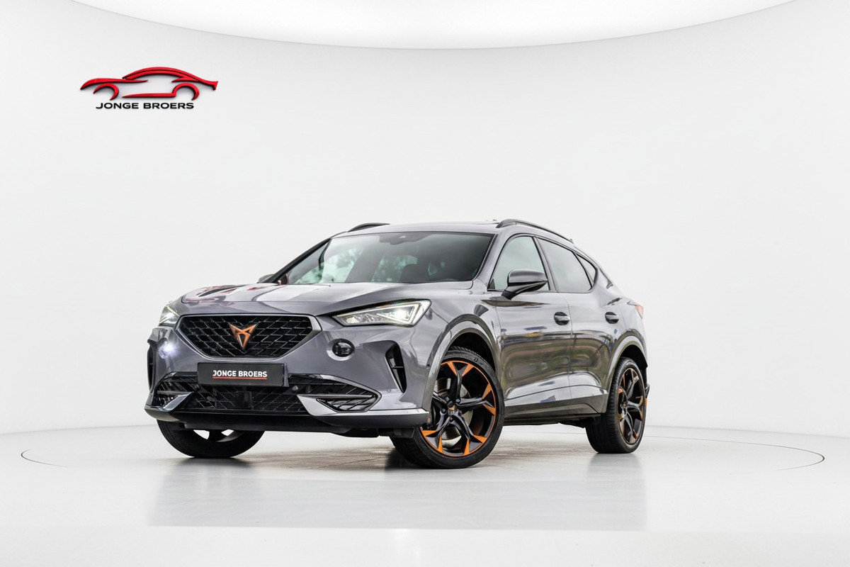 CUPRA Formentor 2.0 TSI 4DRIVE /Pano/Carbon/Kuipstoelen/310pk