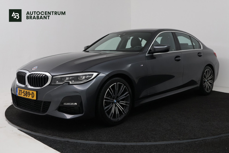 BMW 3-serie 320i High Executive Edition (STOELVERWARMING, CAMERA, PDC, SFEERVERLICHTING, TREKHAAK AFNEEMBAAR, DEALER ONDERHOUDEN)