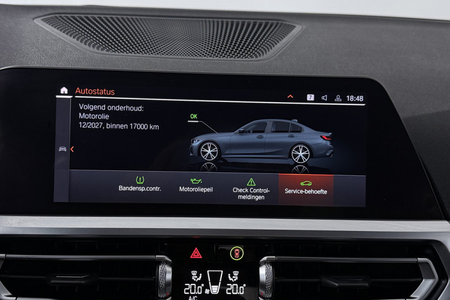BMW 3-serie 320i High Executive Edition (STOELVERWARMING, CAMERA, PDC, SFEERVERLICHTING, TREKHAAK AFNEEMBAAR, DEALER ONDERHOUDEN)