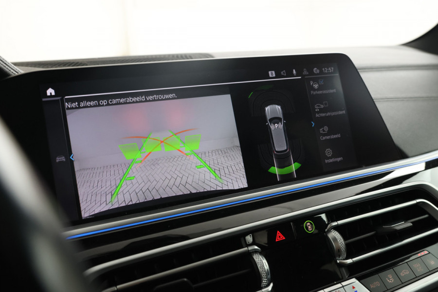 BMW X5 xDrive45e High Executive M-sport Full black Apple carplay
