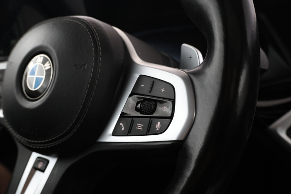 BMW X5 xDrive45e High Executive M-sport Full black Apple carplay