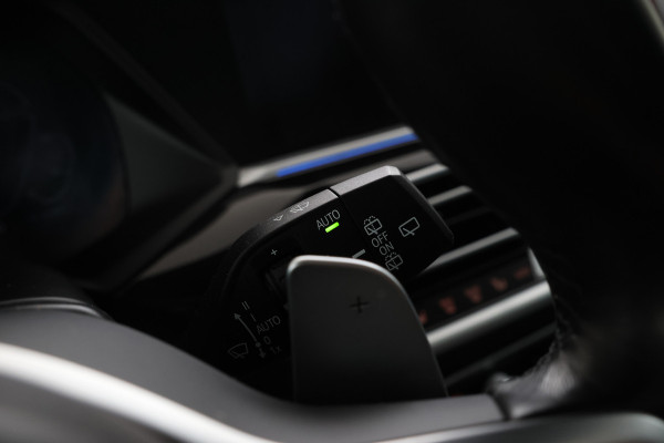 BMW X5 xDrive45e High Executive M-sport Full black Apple carplay