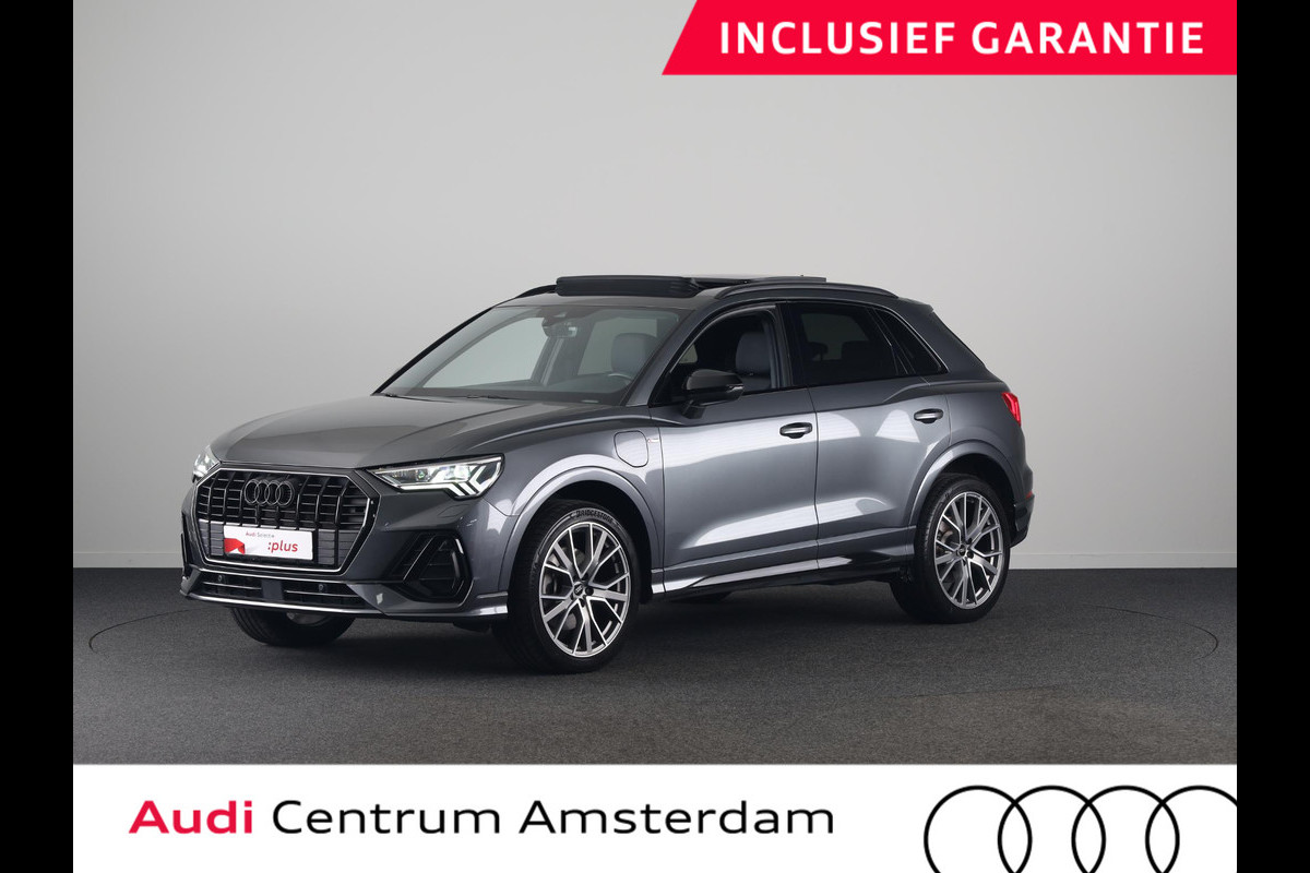 Audi Q3 45 TFSI e S edition 245pk | Panoramadak | Lederen bekleding | Parkeercamera | Elektrisch verstelbare voorstoelen | Adaptieve demping