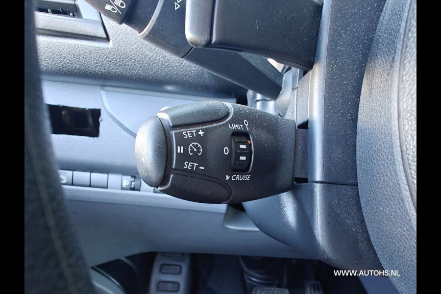 Citroën Jumpy 2.0 BlueHDI 180 PK Automaat , Hondenvervoer ,Apk Aug 2027 , 1e eig. Ex overheid, Euro 6