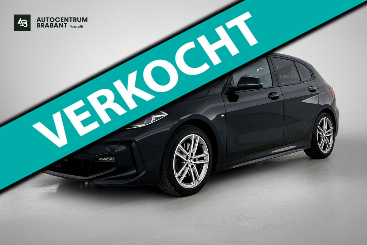 BMW 1-serie 118i Corporate Executive M-sport (Dealer OnderH, NAvi, StoelV, PDC V+A, Led, Cruise Con, Etc)
