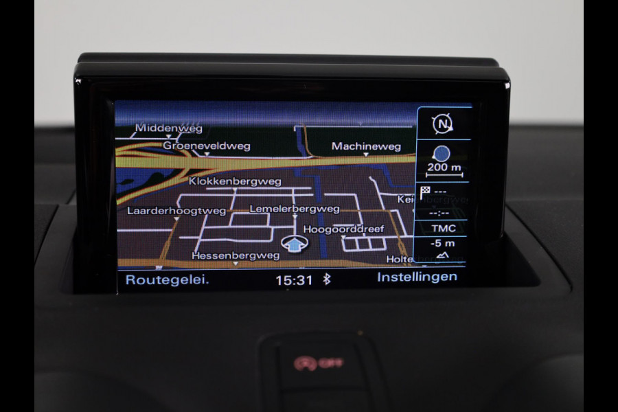 Audi A1 1.0 TFSI Adrenalin 95pk | Automaat | Panoramadak | Parkeerhulp V+A | Alarm | Privacy glas