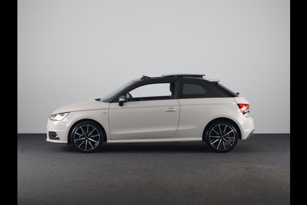 Audi A1 1.0 TFSI Adrenalin 95pk | Automaat | Panoramadak | Parkeerhulp V+A | Alarm | Privacy glas