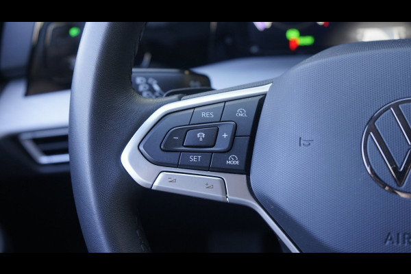 Volkswagen Golf VIII 8.5 1.5 eTSI AUTOMAAT|ACC|AMBIANCE|CARPLAY|FACELIFT|PDC