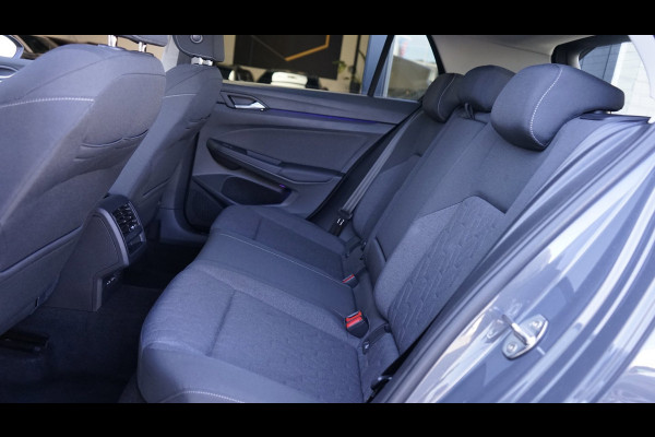 Volkswagen Golf VIII 8.5 1.5 eTSI AUTOMAAT|ACC|AMBIANCE|CARPLAY|FACELIFT|PDC