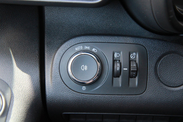 Opel Combo 1.5D L2H1 102PK Edition / Trekhaak / Multi stuur / App connect / cruise