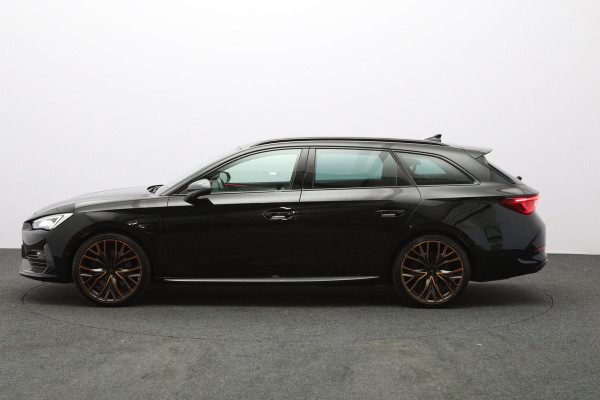 CUPRA Leon Sportstourer 1.4 e-Hybrid VZ 245 PK Copper Edition PHEV, Memory, Stuur-Startknop, Winterpakket, Carplay, Camera