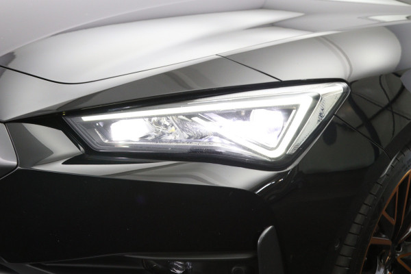 CUPRA Leon Sportstourer 1.4 e-Hybrid VZ 245 PK Copper Edition PHEV, Memory, Stuur-Startknop, Winterpakket, Carplay, Camera