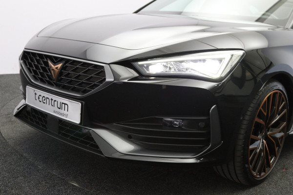 CUPRA Leon Sportstourer 1.4 e-Hybrid VZ 245 PK Copper Edition PHEV, Memory, Stuur-Startknop, Winterpakket, Carplay, Camera