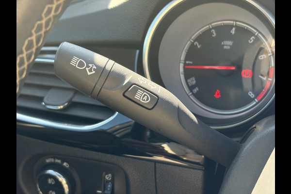 Opel Astra Sports Tourer 1.4 Business Executive 2e Eigenaar l 150pk l Carplay l Navi l Pdc V+A l Stoelvw-Stuurverw l Clima l Cruise l 18''Lmv l Halfleder l 6 Bak l Rijstrooksensor l N.A.P l Apk tot 08-2027