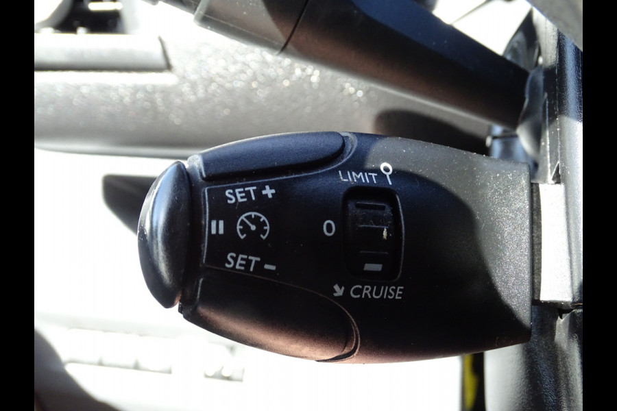Opel Vivaro 2.0 CDTI L1H1 Imperiaal + Trekhaak