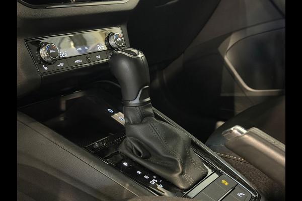 Škoda Kamiq 1.0 TSI Sport Business | ACC | CARPLAY | TREKHAAK | AUTOMAAT