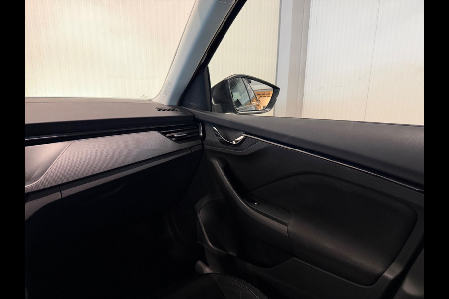 Škoda Kamiq 1.0 TSI Sport Business | ACC | CARPLAY | TREKHAAK | AUTOMAAT