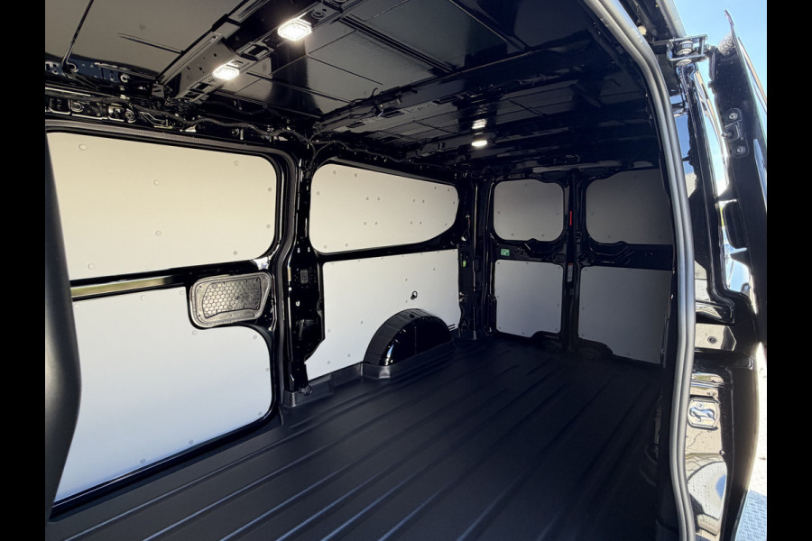 Ford E-Transit Cust. 340 L2H1 Sport 71 kWh | 360 Camera | B&O Audio | Elek. Verst. Stoelen | Direct leverbaar!