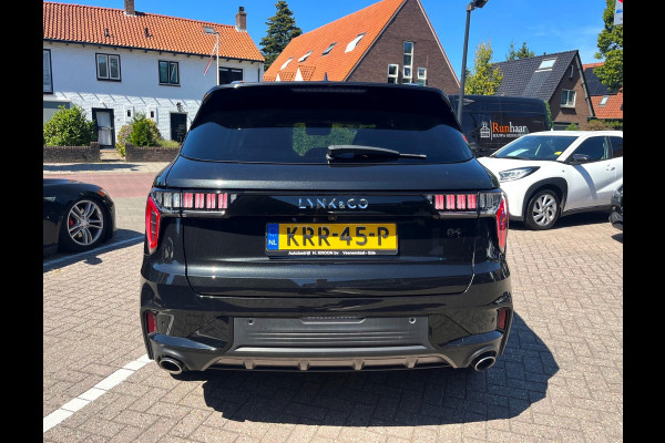Lynk & Co 01 1.5 Black Edition Panorama, 1.800 kg trekgewicht