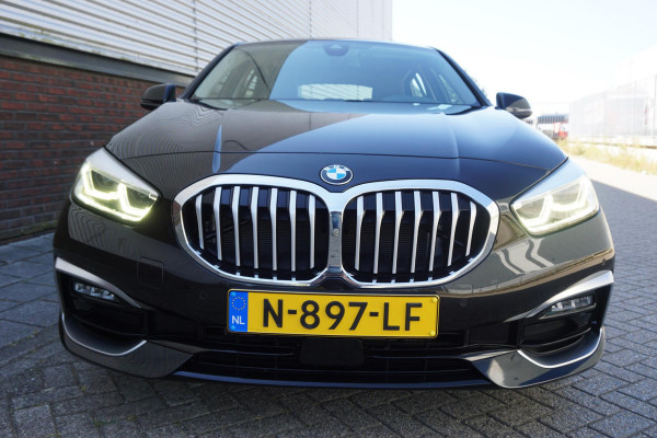 BMW 1-serie 118i Business Edition Luxury/Leer/1e Eigenaar/ CarPlay/LED.