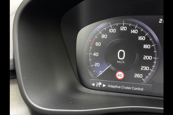 Volvo XC40 1.5 T4 Recharge Inscription | SOH: 92,2% |  Leder Amber | Adaptive Cruise Control | Full LED | Stoel- & Stuurverwarming |