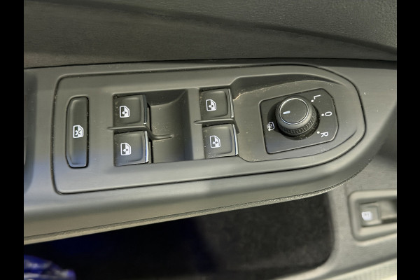 Volkswagen Golf 1.4 GTE 245PK BTW|Automaat|ACC|DCC|PDC|