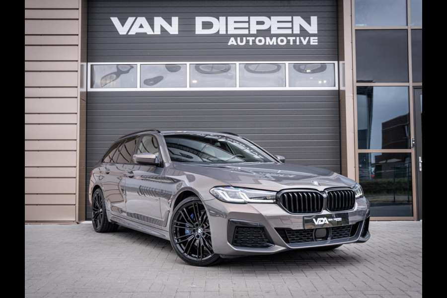 BMW 5 Serie Touring 530e High Executive M-Sport l Laser l Softclose l HUD l Memory