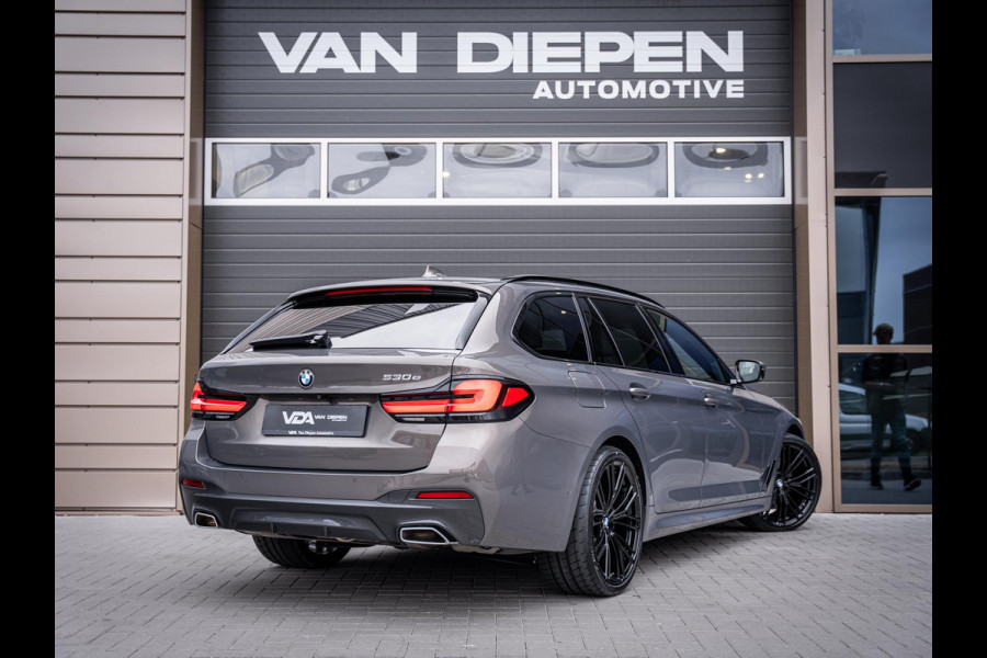 BMW 5 Serie Touring 530e High Executive M-Sport l Laser l Softclose l HUD l Memory
